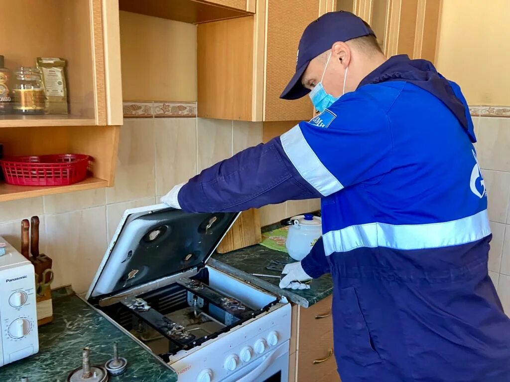 недопуск газовщиков. газовая служба наказывает. сетевой газ. недопуск газовщиков. фото приколы про газовиков.