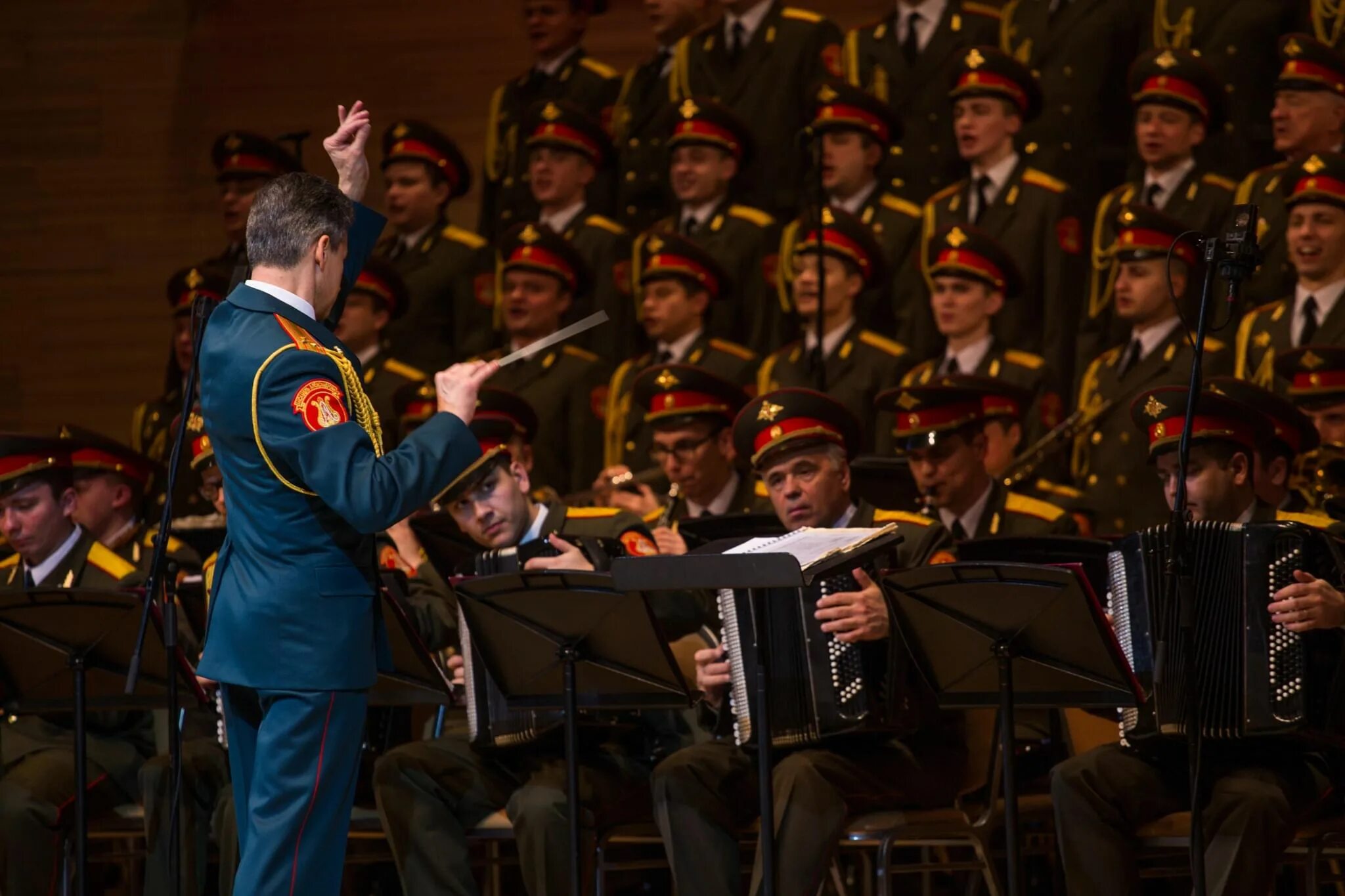 Хоровые военные песни. Ансамбль имени Александрова. Военный ансамбль Александрова. Академический ансамбль им Александрова. Хор ансамбля Александрова.