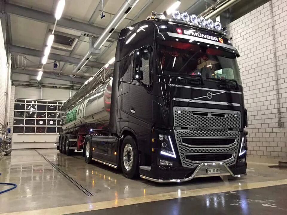 Volvo fh видео. Фура Вольво fh16. Volvo FH 2019. Volvo FH 2022. Вольво fh16 2020 грузовик.