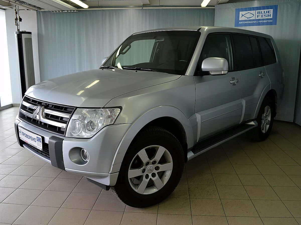 Mitsubishi pajero санкт петербург. Митсубиши паджеро спорт 2011г. Мицубиси паджеро 4 черный. Mitsubishi pajero санкт петербург. Митсубиси паджеро 1995.