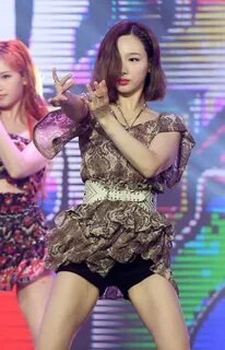 200610 TWICE Nayeon at Show Champion Nayeon, Nayeon twice, Champion 