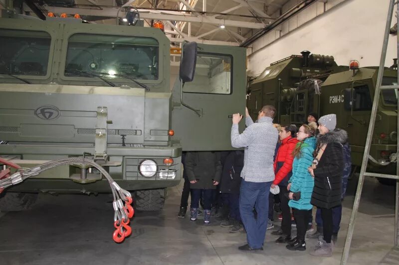 Завод специализированных автомобилей. Шумерля завод спецавтомобилей. шзса шумерлинский завод. бт 3230 шзса. директор шзса шумерля.