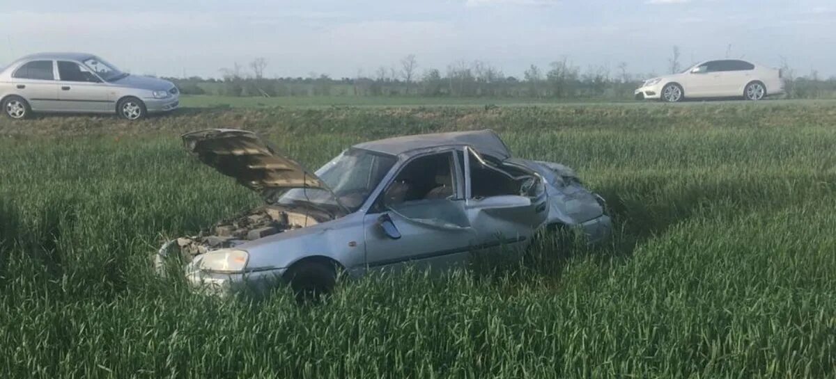 Сальск происшествия. ДТП трасса Сальск Городовиковск. Городовиковск Сальск. ДТП В Сальском районе 22.05.2021. Авария Сальск Городовиковск.