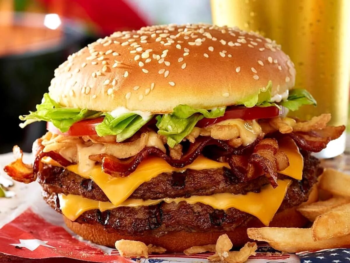 Что такое бургер коины. Американский burger king. сочный гамбургер. интересный гамбургер. бургер фотосток.