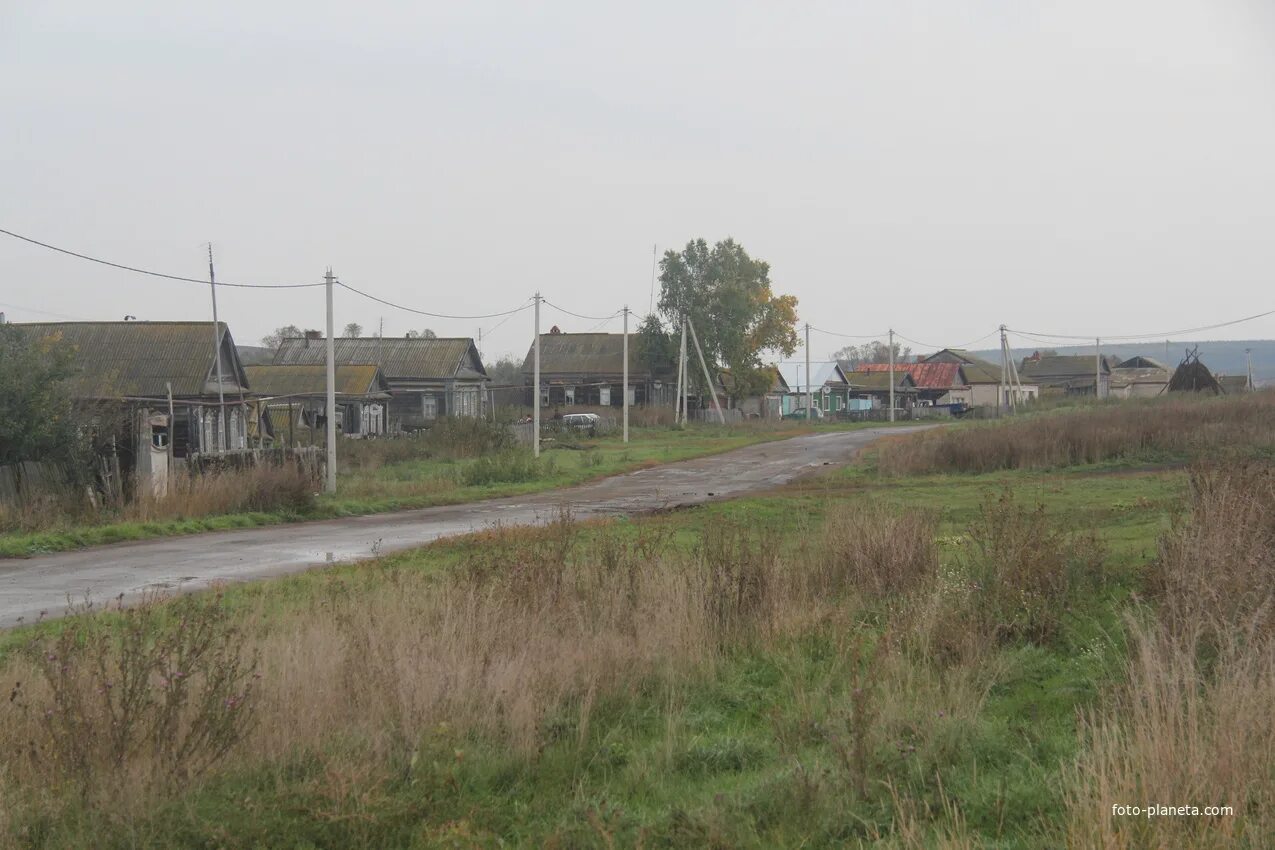 Село белый ключ Базарно Карабулакский район. Село белый ключ Саратовская область Базарно Карабулакский район. Деревня ключи Саратовская область. Белый ключ Базарный Карабулак.