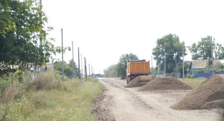 Дубенский оренбургская область фото. Погода дубенский оренбургская область беляевский. Поселок гирьял оренбургская область. Беляевский р н с ключевка. Погода дубенский оренбургская область беляевский.