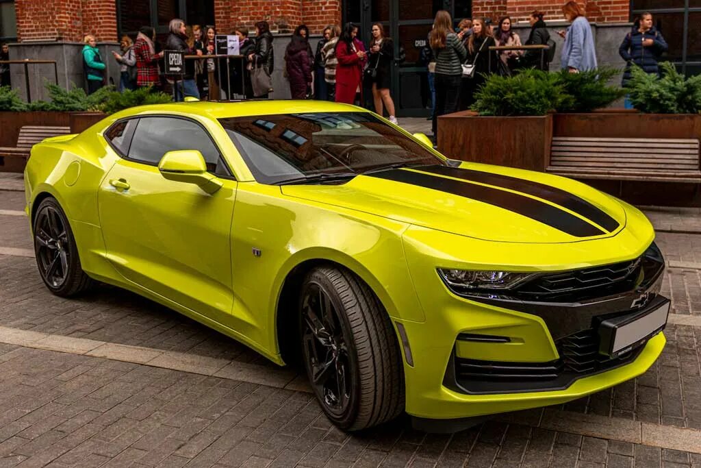 Шевроле новые модели. Шевроле Камаро 2020. Chevrolet Camaro SS 2020. Chevrolet Camaro 2020 желтый. Chevrolet Camaro zl1 2021.