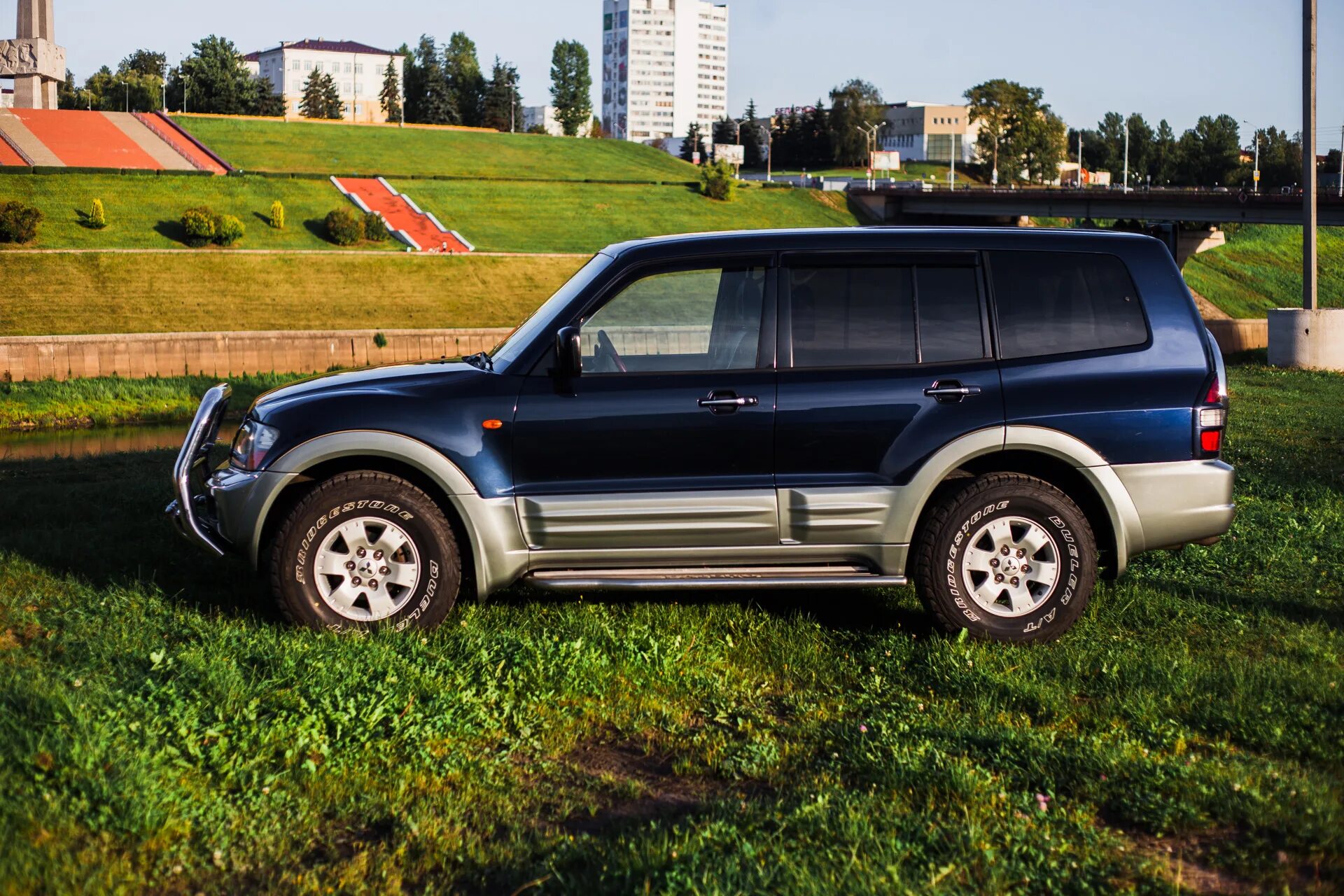 Митсубиси Паджеро 3. Mitsubishi Pajero 3 на 3. Mitsubishi Pajero (3g).