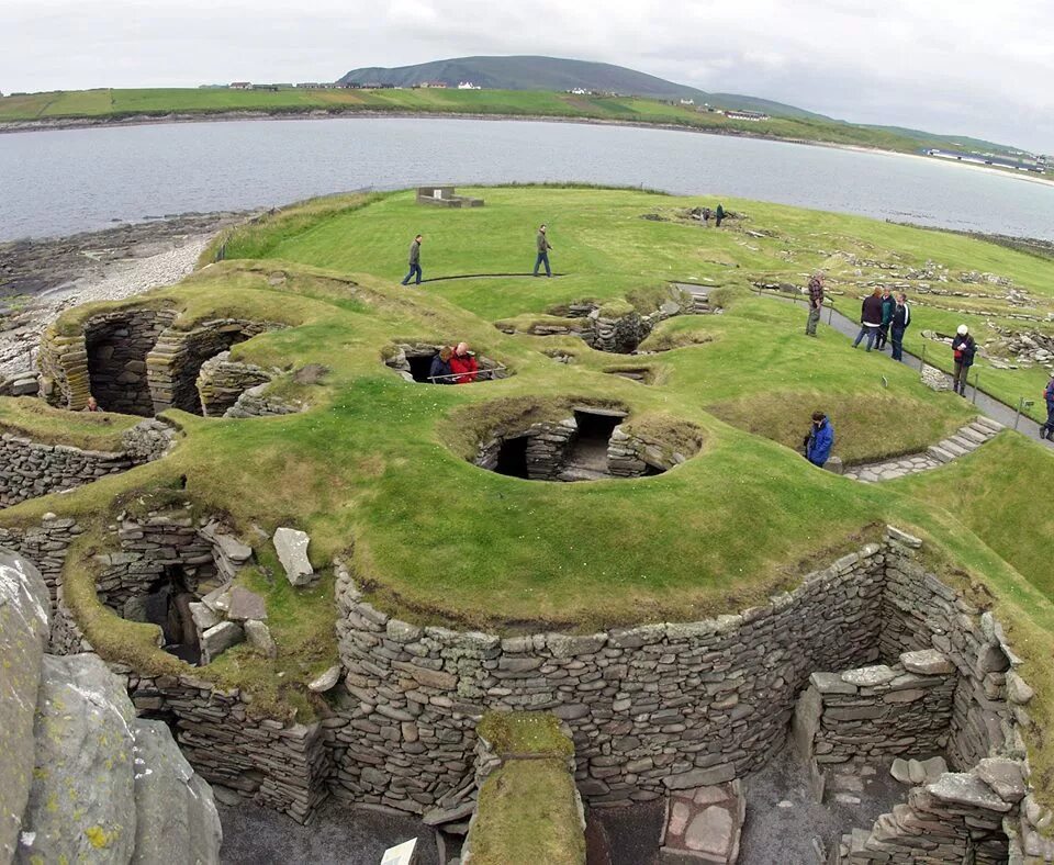 Ancient island. Ярлсхоф Шотландия. Ярлсхоф Шетландские острова. Шотландия шетленд. Лоуэр-Мейнленд.