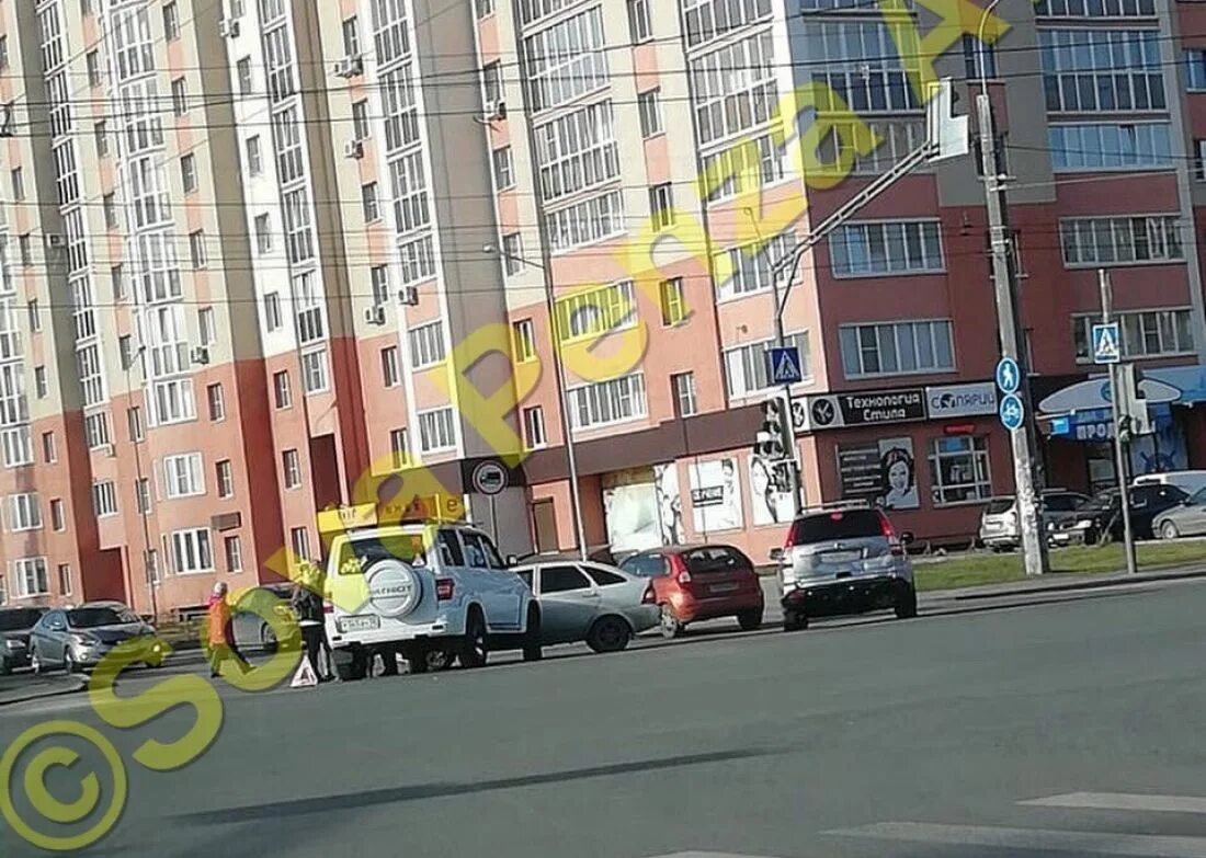 Амор салон красоты пенза. Амор терновского. Луначарского 51 пенза. Ломбарды в районе терновка пенза. Amore пенза луначарского.