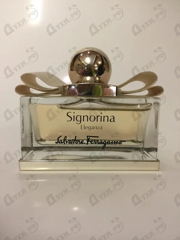 Salvatore ferragamo signorina eleganza. Туалетная вода Синьорина Элеганза. Феррагамо Элеганза духи. Духи Signorina Salvatore духи РФ. Оригинал духи недорого оригинал.