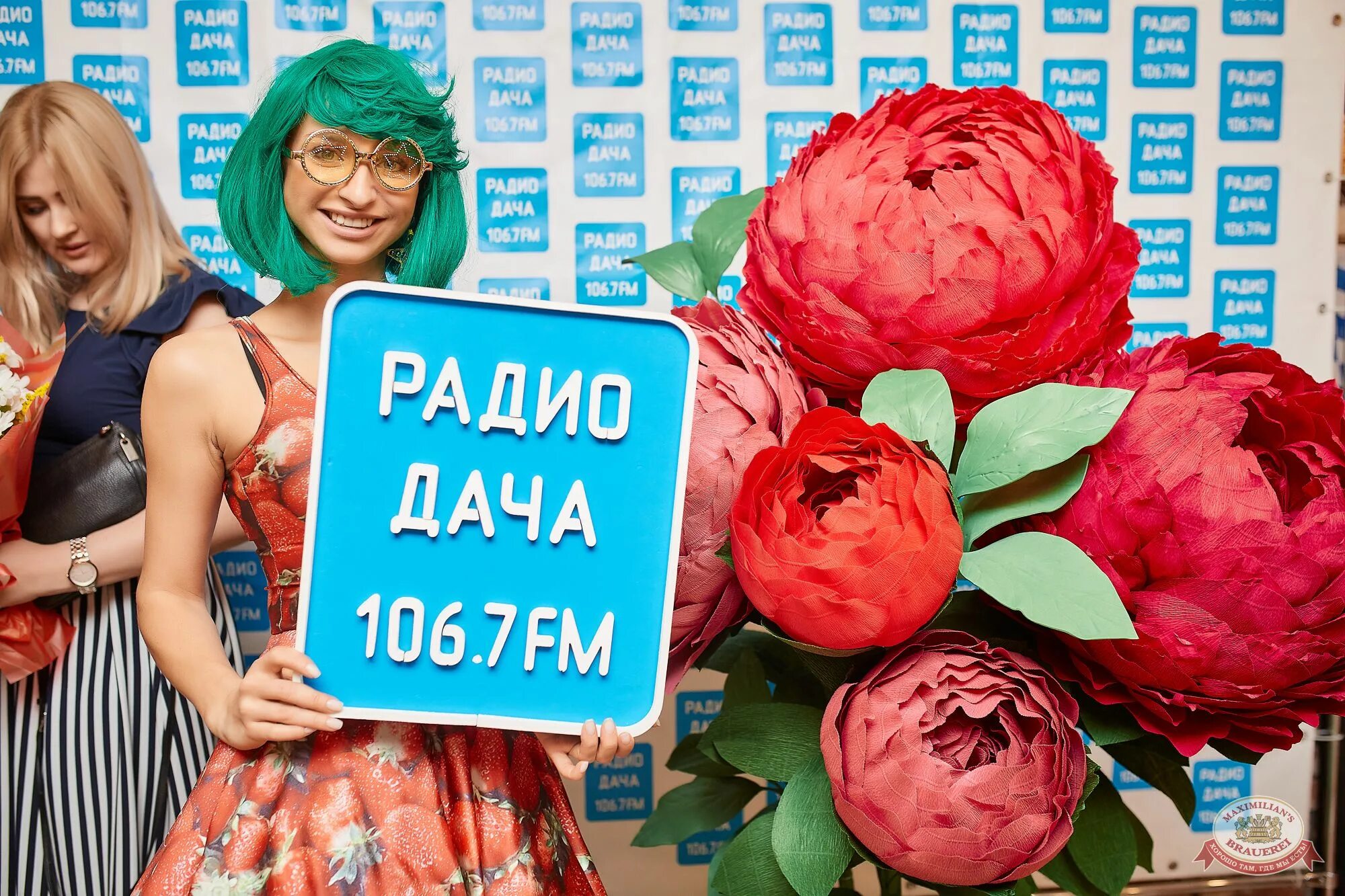 радио дача логотип. 7. радио дача новосибирск. радио дача. номер телефона радио дача.