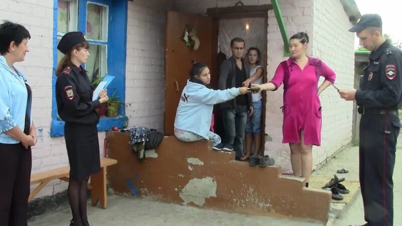 село интернациональное краснокутского района саратовской. красный кут саратовская область. село усатово краснокутский район саратовская область. интернациональное саратовская область. железнодорожный вокзал, красный кут.