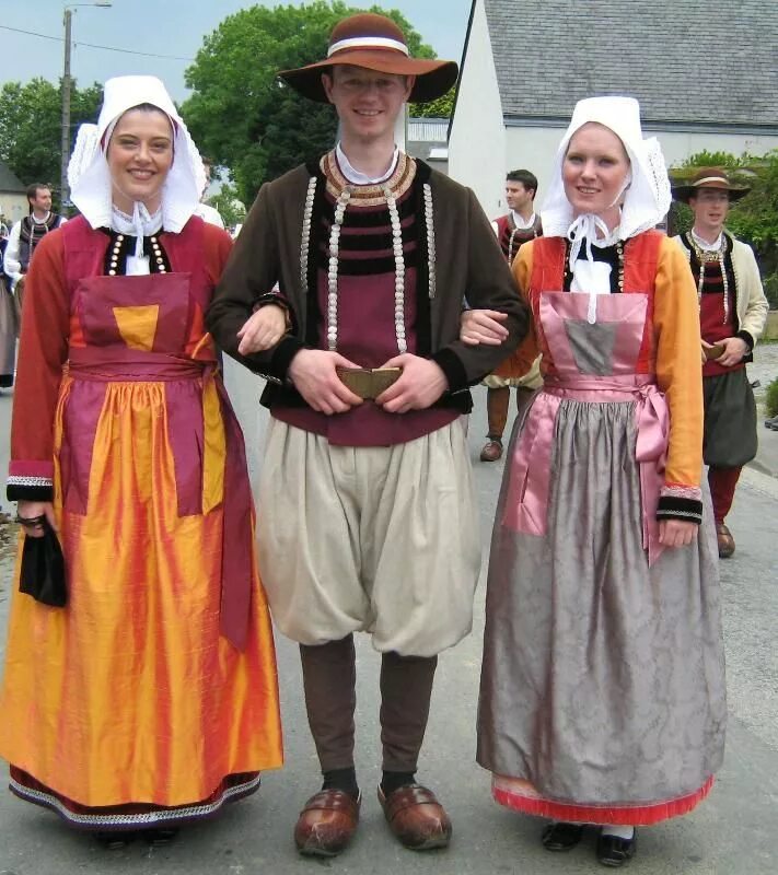 French Vêtement traditionnel, Costume folklorique, Costume traditionnel
