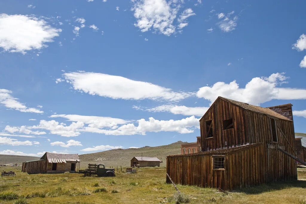 Mineral park is a town. Город призрак Mineral Park. Минерал Таун город призрак. Ghost Town of Bodie, California, USA. Mineral Park the Ghost Town USA.