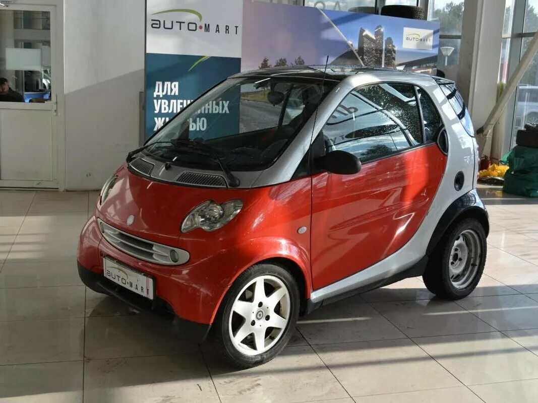 Smart fortwo i рестайлинг. Smart fortwo 2003 coupe. Smart fortwo 0. Smart fortwo 2003. машина смарт бу.
