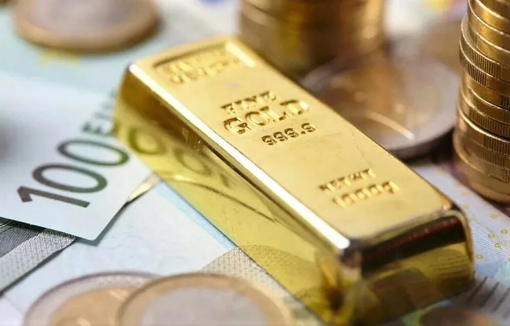 Драгоценные металлы акции. Инвестиции в золото. драгоценные металлы. деньги золото. слитки драгоценных металлов.