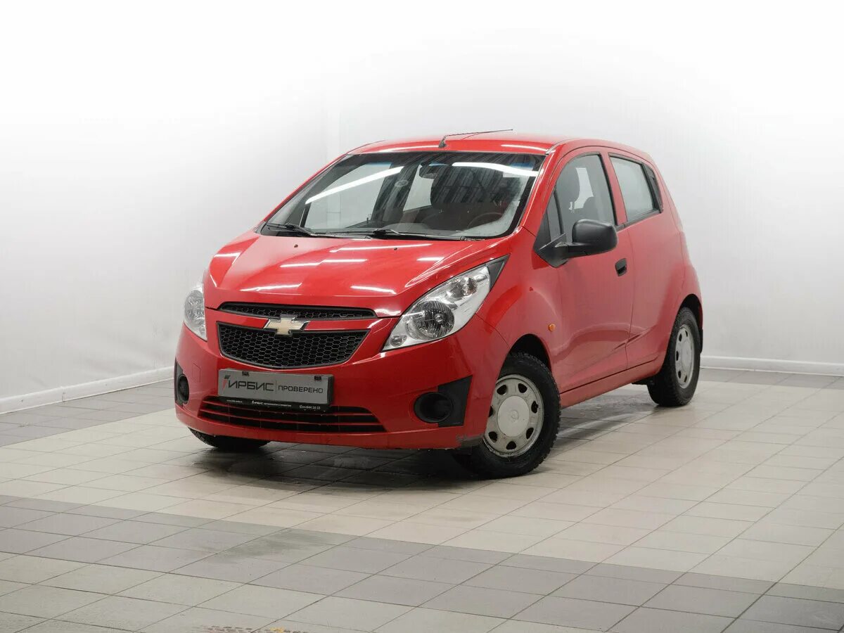 Авито купить шевроле спарк. Chevrolet Spark 3. Шевроле Спарк r14 Спарк. Шевроле Спарк красный.