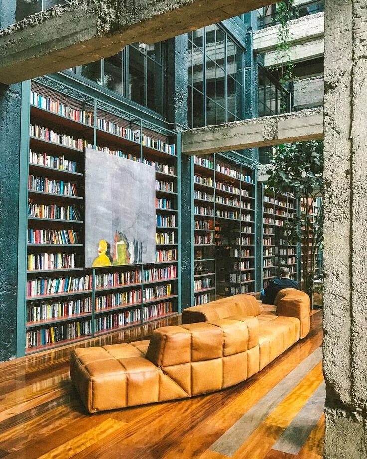 Stamba. Гостиница тбилиси stamba. stamba hotel tbilisi ресторан. олд тбилиси румс. румс отель тбилиси.