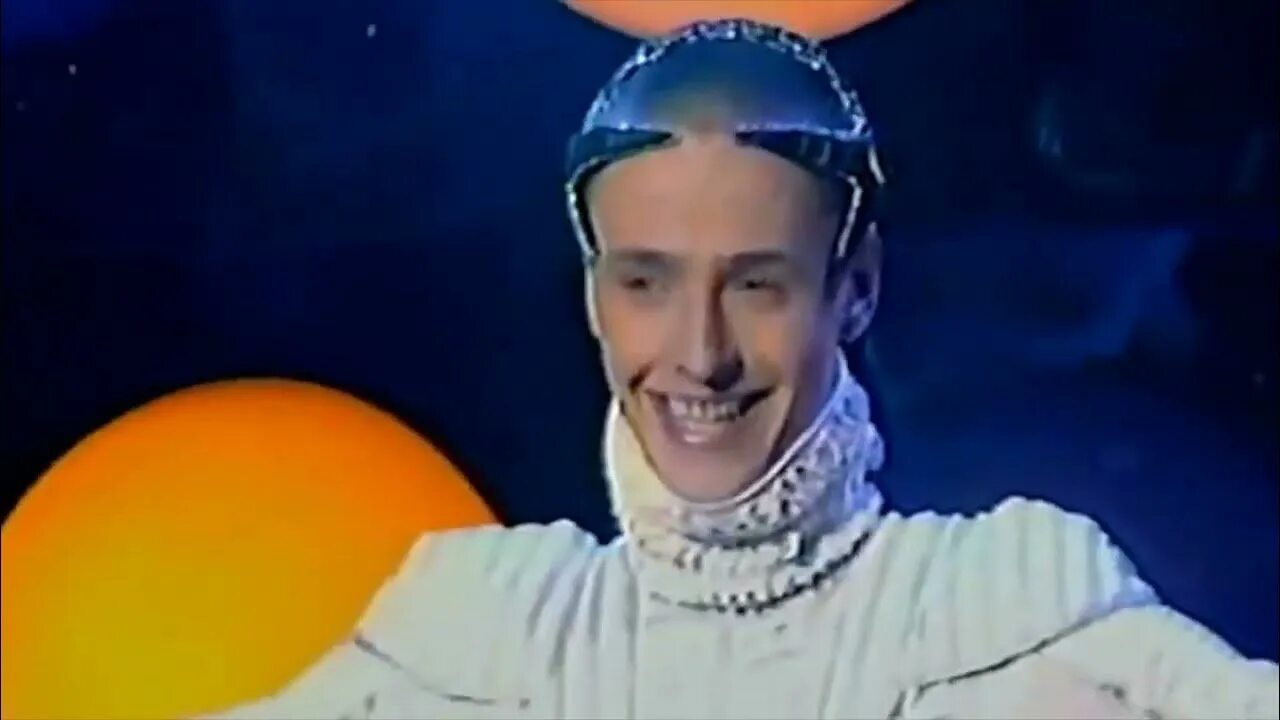 Ненормальный песня витаса. Витас 2000. Витас. Ненормальный песня витаса. Витас 2024.