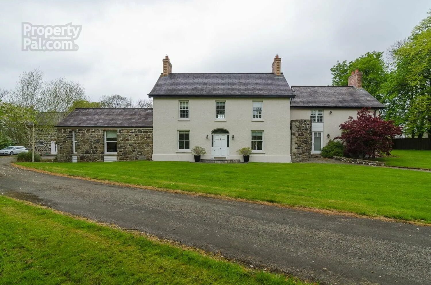 Дом в иhландии. Современные дома в Ирландии. Северная Ирландия домики. Ирландские дома проекты.
