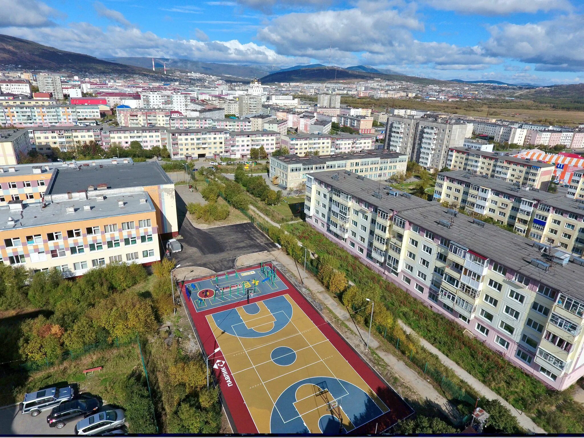 Ситцевый городок магадан улица. Магадан поселок Солнечный. Поселок Джелгала Магаданская область. Магадан столица Колымы. Поселок Сокол Магаданской области.