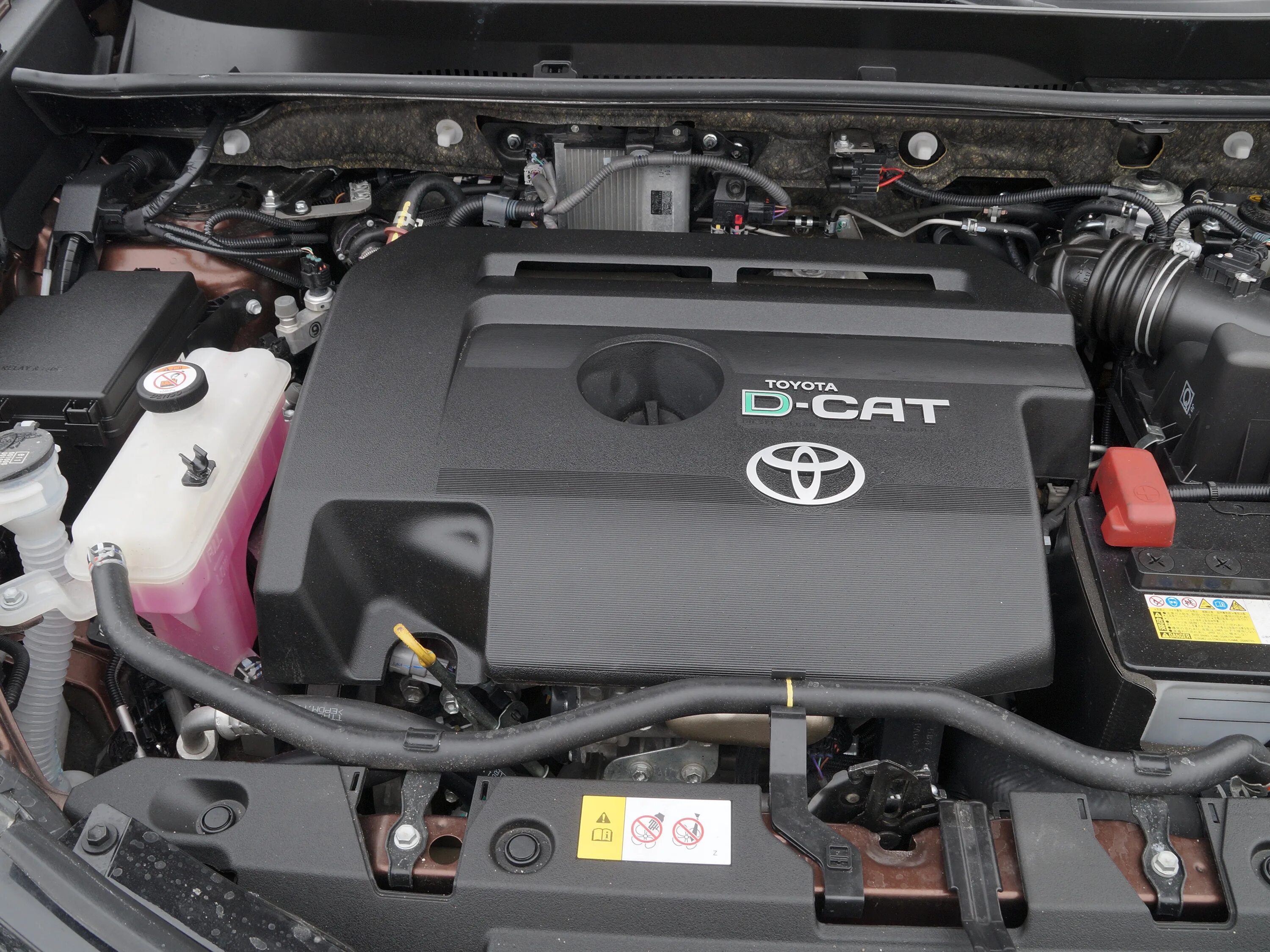 4. Рав 4 3 поколение двигатель. Мотор тойота рав 4 2. Toyota rav4 под капотом. 5.