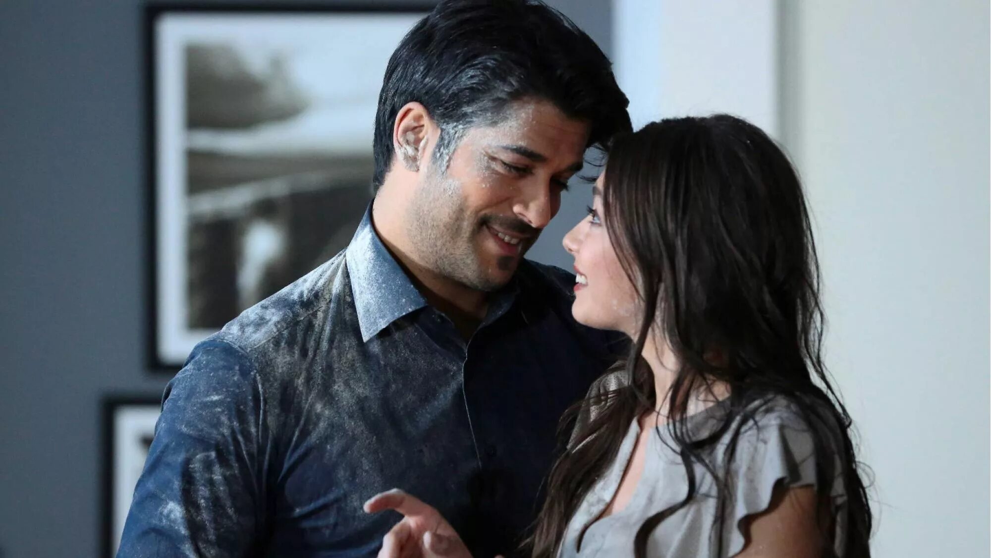 бесконечная любовь главный. бесконечная любовь турецкий с муратом йылдырым. кара севда турецкий сериал любовь. турецкий сериал герой кемаль. бурак озчивит неслихан неслихан атагюль.