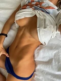 Фото. underboob. 