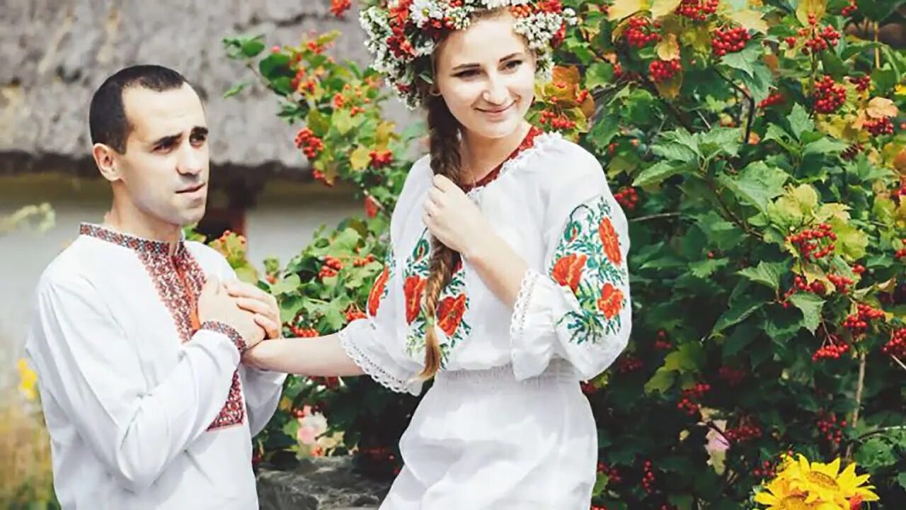 Украинские пары. Плачет молода дивчина. Украинские народные песни. Чур группа. Украинская песня тереконами.