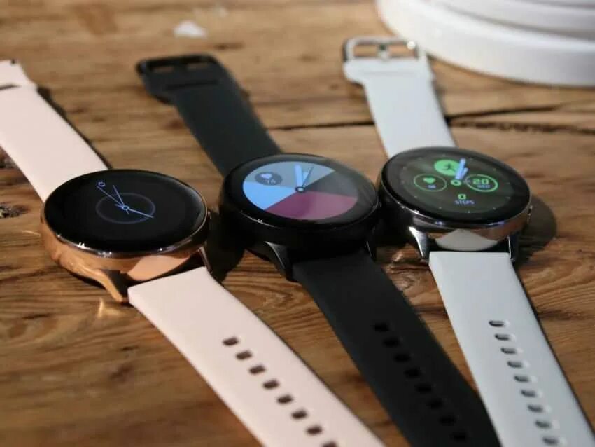 Телеграм на galaxy watch. Samsung watch к885. Samsung watch 7. Samsung Galaxy watch Active 2 экран. Галакси вотч 4 экраны.