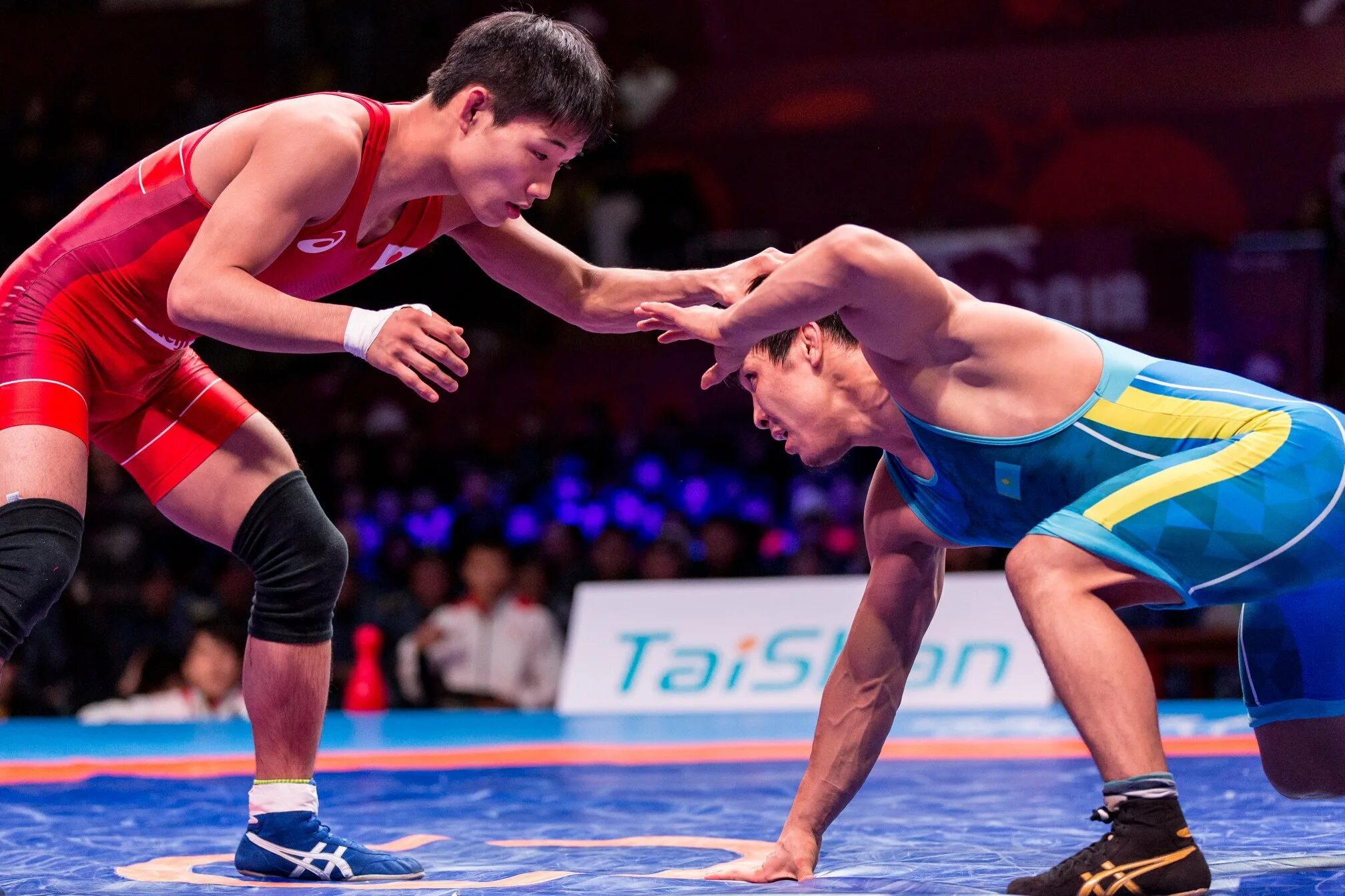 Роман барсегян греко римской борьбе 2016. Грек рим данияр кобонов. Грекоримкая борба кыргызстана. Грек рим күресі. Грек рим партер.