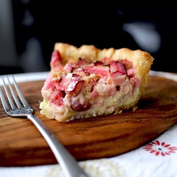 Strawberry Rhubarb Custard Pie Recipe Rhubarb and custard, Rhubarb recipes, Rhub