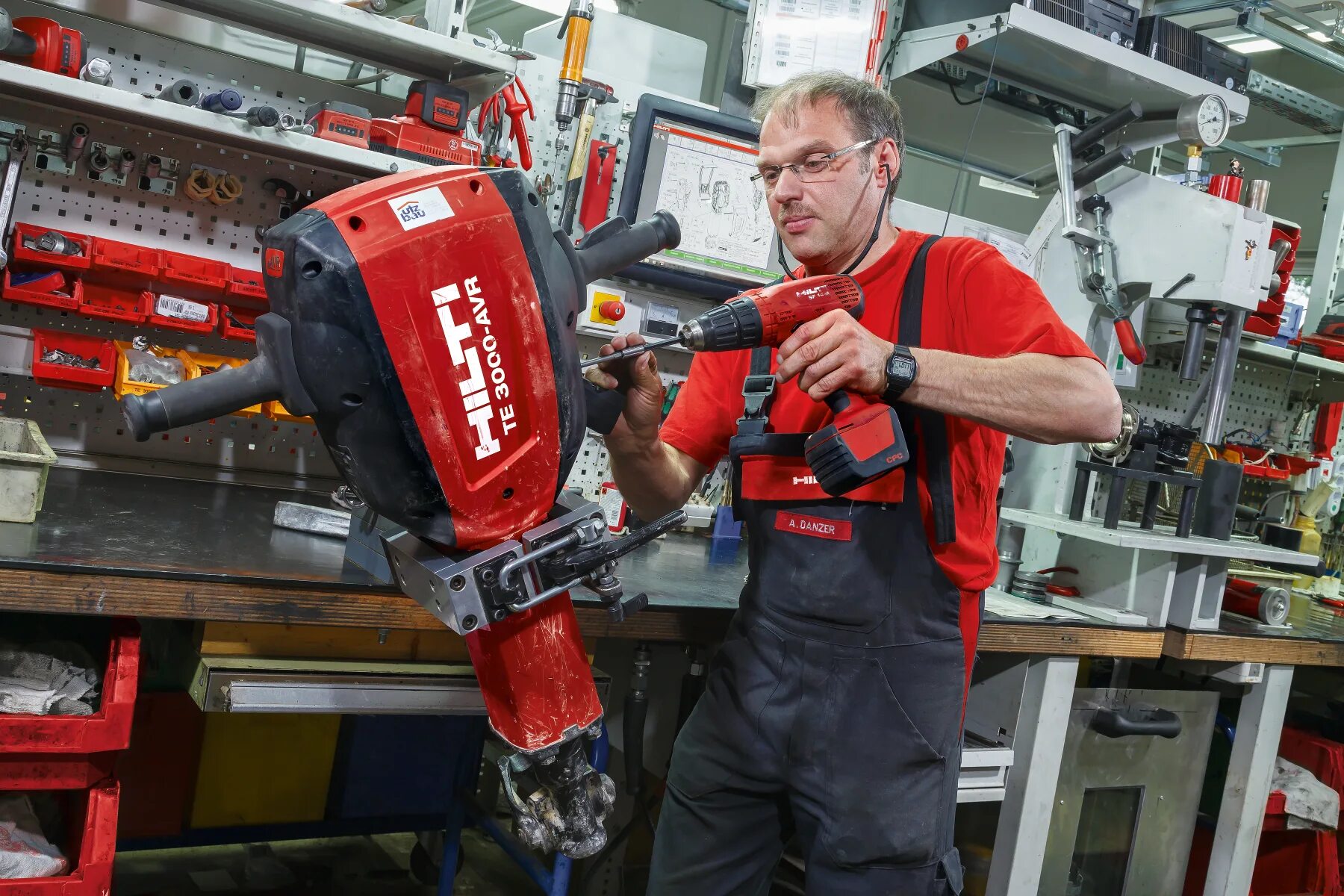 Hilti 450. Инструмент хилти электро. Hilti Wfe 150. Hilti Wfe 150 запчасти. Ремонт строительного оборудования