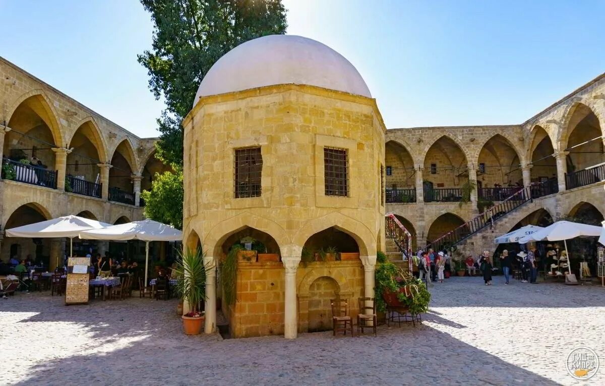 Караван сарай бюйюк хан. Мечеть караван-сарай в оренбурге. Караван-сарай буюк-хан. Проехавши караван сарай мне открылся город. Архитектурный комплекс «караван-сарай».