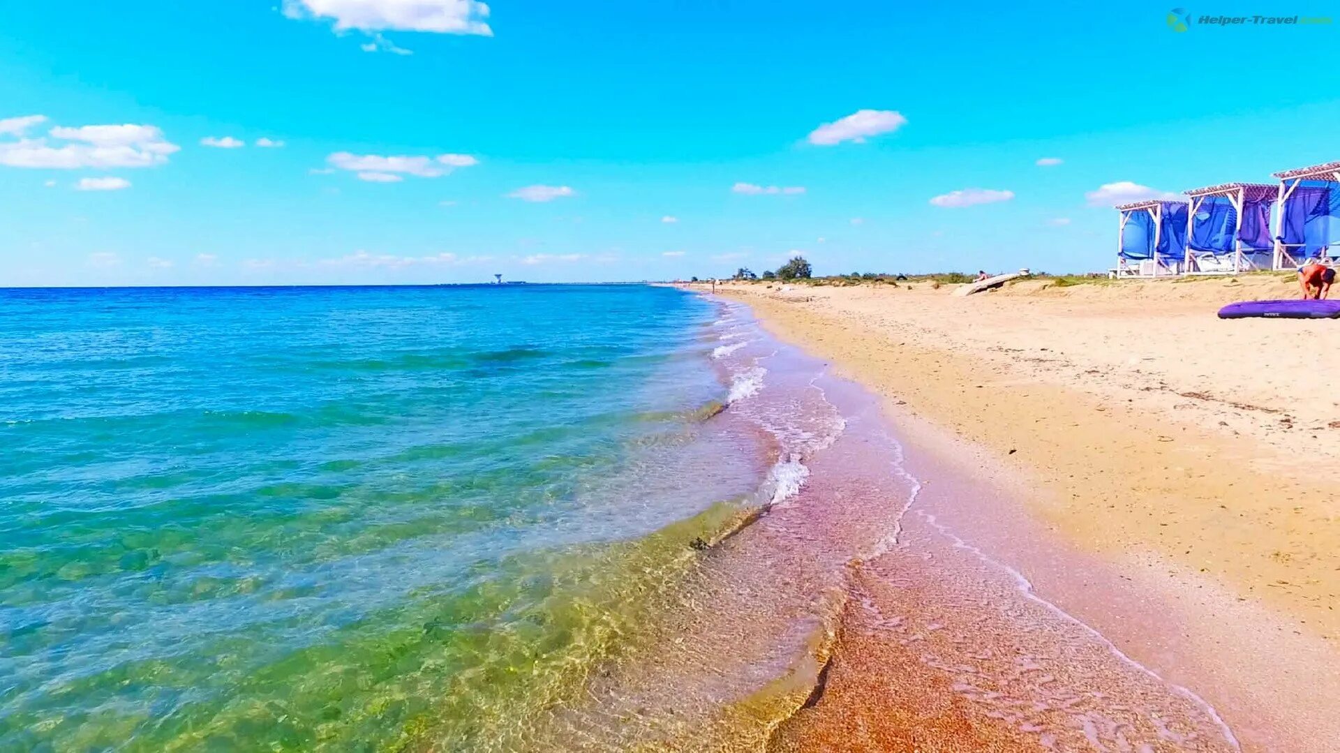 Село береговое феодосия. Феодосия поселок Береговое золотой пляж. Село Береговое Феодосия пляж. Поселок Береговое Феодосия пляж. Береговое село Крым золотой пляж.