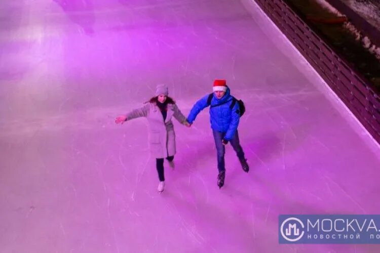 площадь катка. катки работающие в марте. усадьба воронцова каток. каток в парке коломенское. каток на острове татышев красноярск.