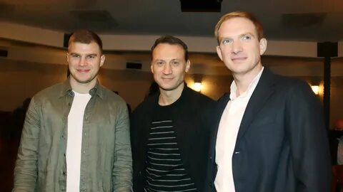 Белых уволили