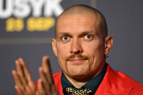Усик дюбуа кто победил