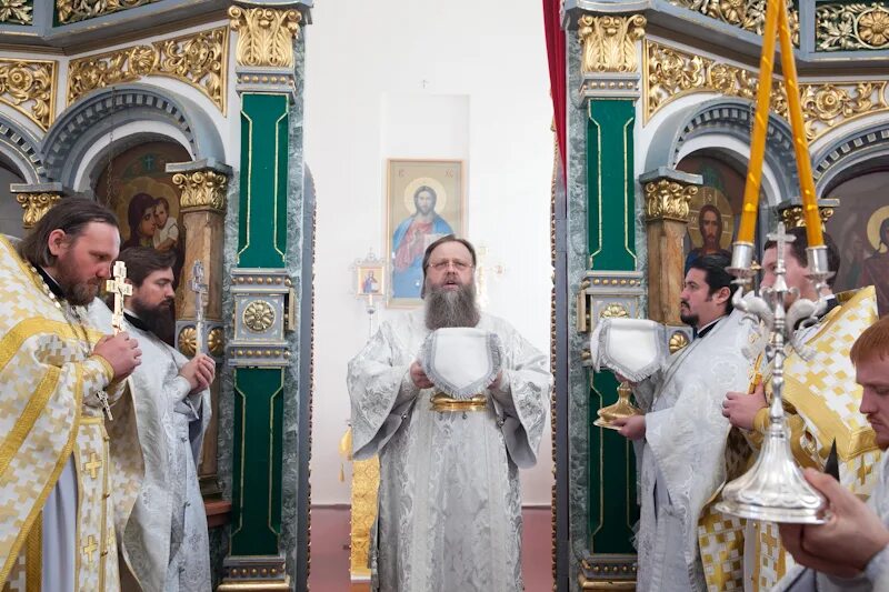 Настоятель в таганроге в церкви николая чудотворца. Греково тимофеевка. Храм николая чудотворца. Церковь николая чудотворца. Греково тимофеевка ростовская область.