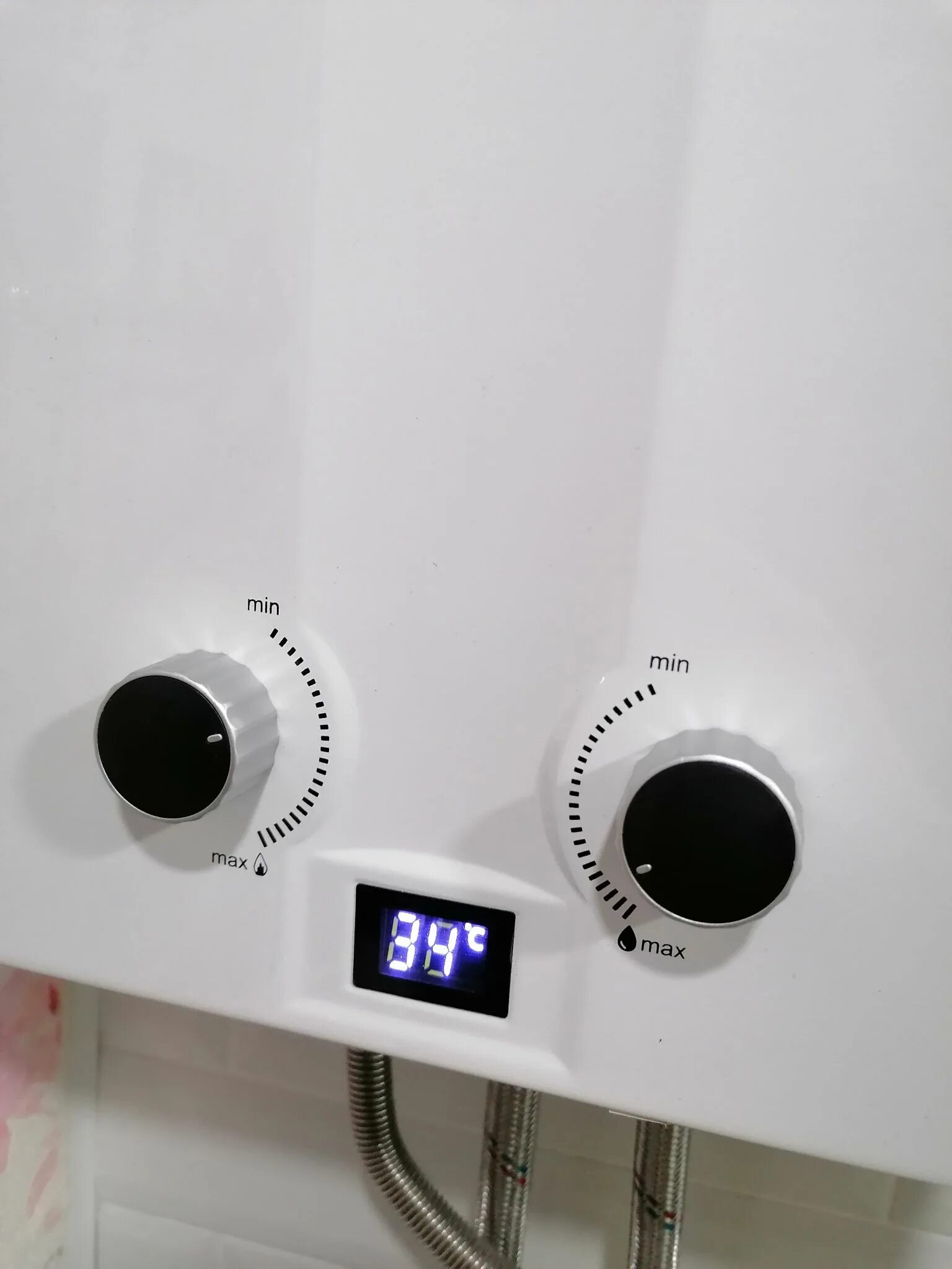 Fonte 12 turbo. Газовая колонка занусси 12. газовая колонка zanussi gwh 12 fonte. проточный газовый водонагреватель zanussi gwh 12 fonte, белый. водонагреватель газовый zanussi gwh 6 fonte lpg.