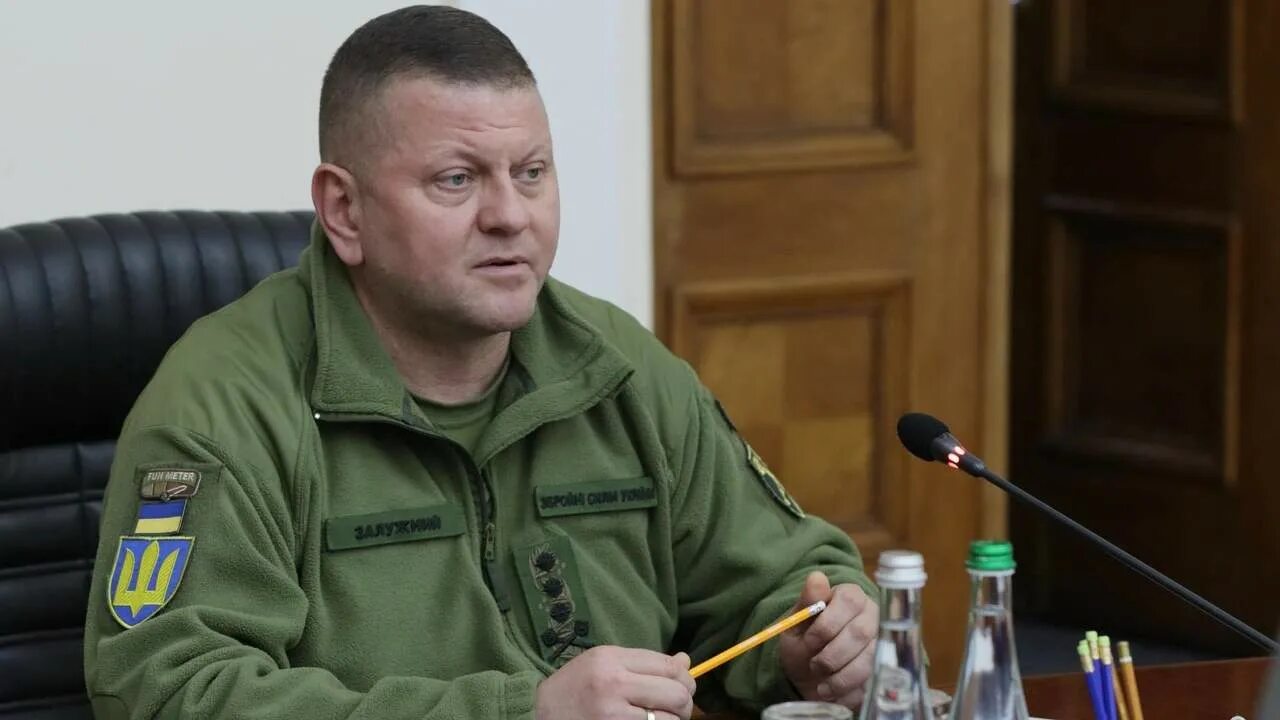 герои донбасса. генерал валерий залужный украина. залужный главнокомандующий всу. генерал валерий залужний. заместитель залужного.
