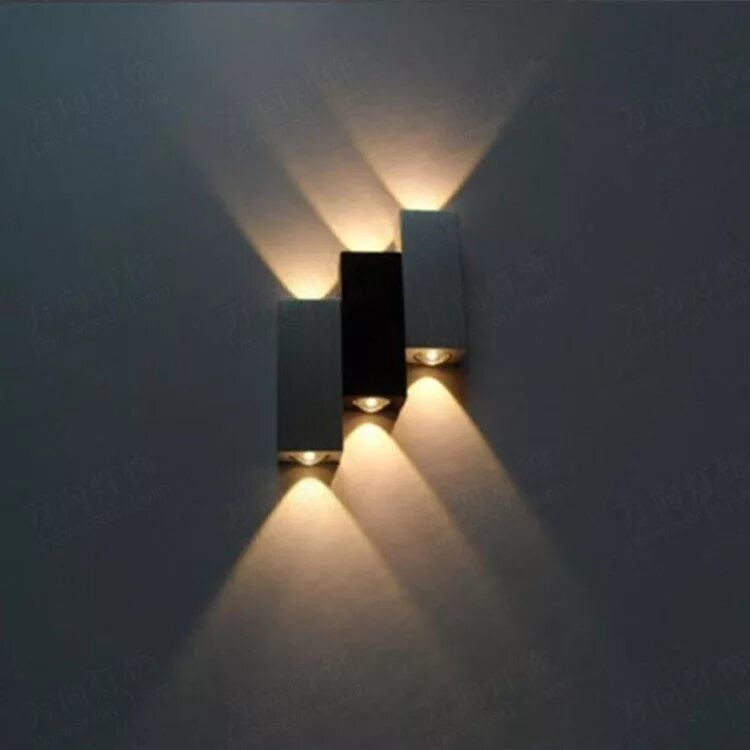 Ночной настенный светильник. Светильник oowolf led wall light. настенная лампа бра led 40 wall light by tinto lighting. спот-бра (led-лампа, 6 w) выставочная зона. бра up down alpha 12w.