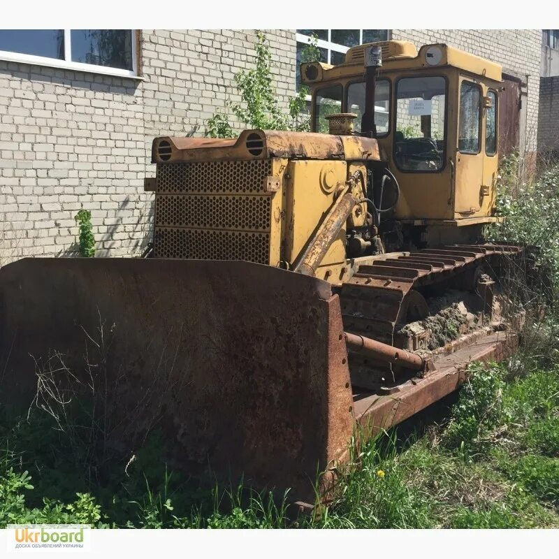 Вес т 170. Чтз трактор т-170. бульдозер чтз т-170. чтз 170 бульдозер. гусеничный трактор чтз т-170.