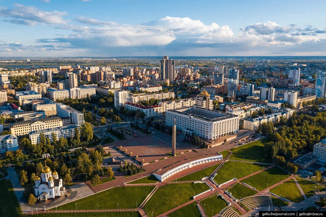 Г самара самарская площадь. Самара (город). самара площадь города. монумент славы самара высота. самара с высоты.