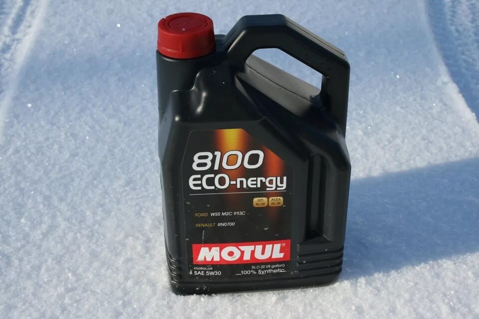 Можно заливать масло 5w 30. 8100 Eco-NERGY 5w-30. Motul 8100 Eco-NERGY 5w30. Motul 8100 Eco-NERGY 5w30 1л. Motul 8100 Eco-NERGY 5w-30 4л.