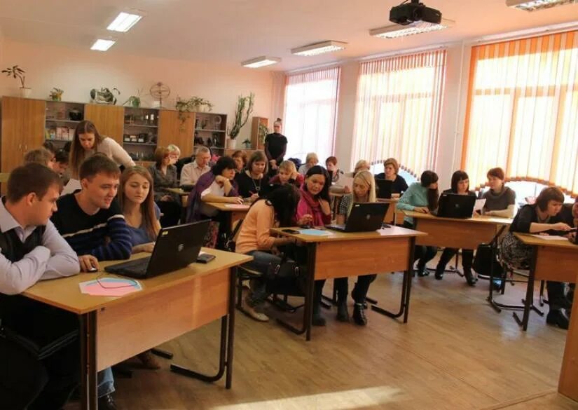 106 школа воронеж учителя. Школа 106 телефон. Школа 106 телефон. Школа 106 волгоград. Частная школа мир.