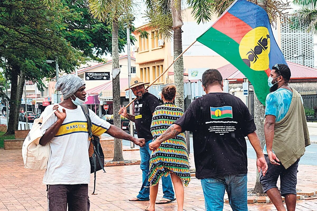 Новая каледония население. Культура новой каледонии. Население новой каледонии. Канаки каледония. Новая каледония жители.