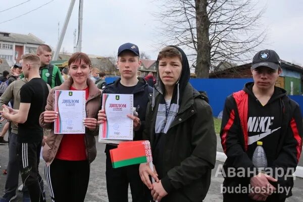 Вакансии работы в буда кошелеве. Объявление о кроссе в школе.