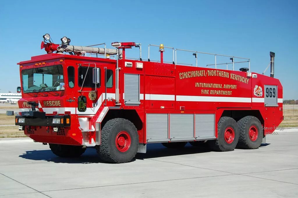 Пожарный автомобиль пнс. ЗИЛ-Sides VMA-30 пожарный. Акв пожарный автомобиль. Полицейские пожарные машины большие. Пожарная пена.